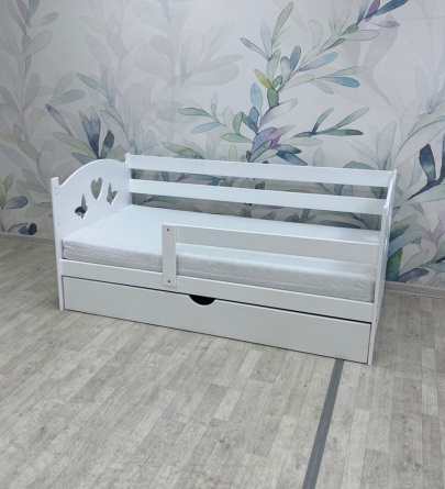 Кровать деревянная «Бабочки» фото 1