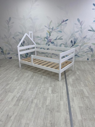 Кровать деревянная «Массив 010» домик фото 5